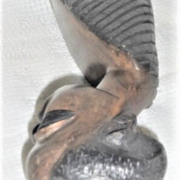 Solid Rose Wood Hand Carved Wood FACE Sculpture Wood Sculpture Vintage Wood Art - Picture 4 of 5